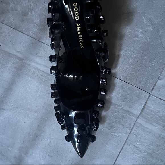 Good American Elegant Black Studded Women's Pump Heels - Picture 7 of 10